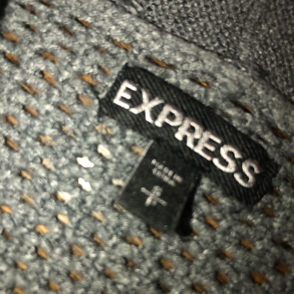 💋💋💋 3 for $20 💋💋💋Grey Express Shrug - Picture 4 of 7